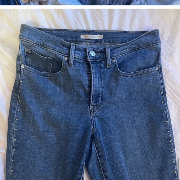 Levi’s - Picture 6 of 6